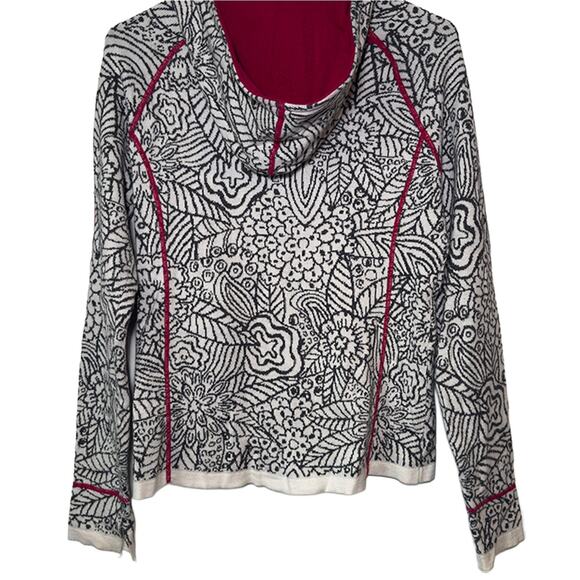 Title Nine Full Zip Abstract Hoodie Sweater Floral Black/White/Red Women's Med - Picture 8 of 8